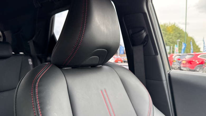 Lexus LBX 1.5 Premium Plus 5dr E-CVT Hybrid Hatchback